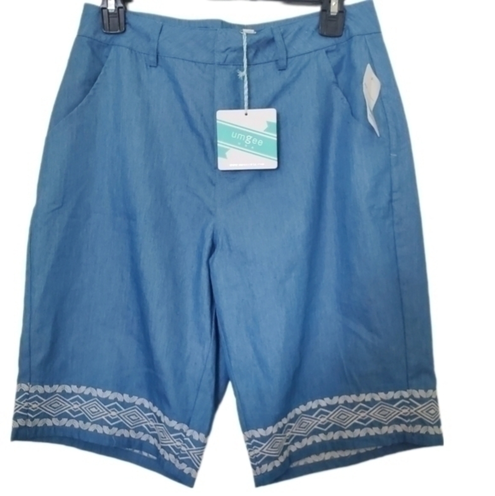 Umgee NWT Blue Embroidered Chambray‎ Cotton Bermuda Walking Shorts Size Small